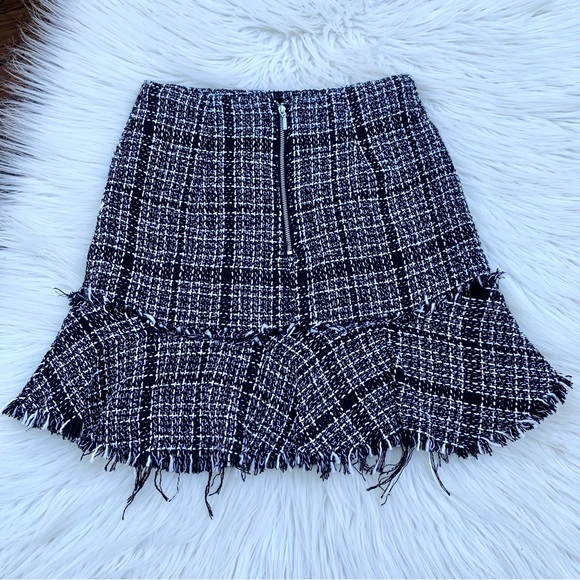 NWT Francesca’s Darla Raw Hem Tweed Mini Skirt S - Picture 9 of 11